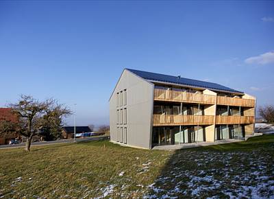 6-Familienhaus fast komplett in Holz, Villarlod